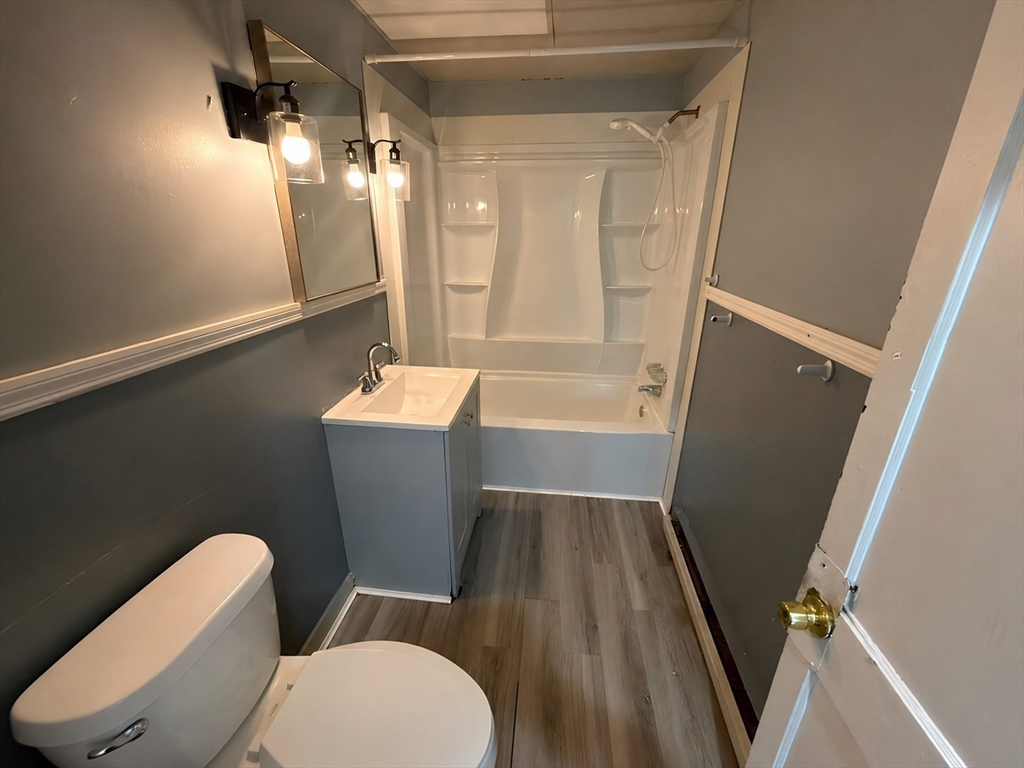 164-166 Woodlawn Street, Unit 3 Springfield, MA 01108 - Photo 14 of 14
