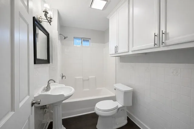 $1,800 | 8226 Harding Street, Houston, TX 77012