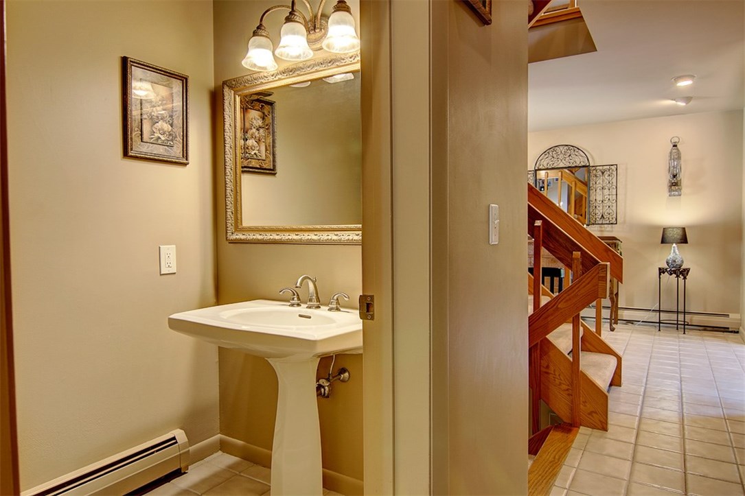 112 Jenckes Hill Road Lincoln, RI 02865 - Photo 23 of 40 Gallery Image 23