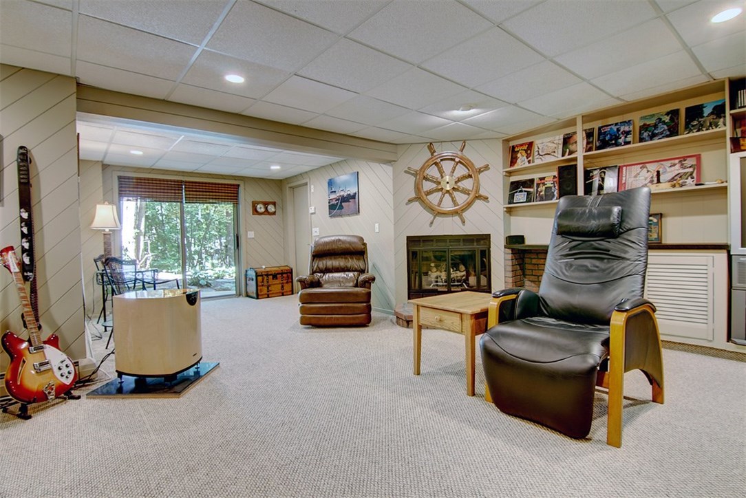 112 Jenckes Hill Road Lincoln, RI 02865 - Photo 33 of 40 Gallery Image 33