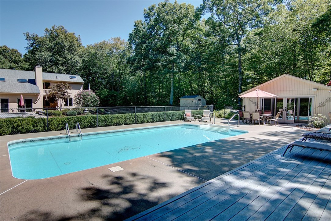 112 Jenckes Hill Road Lincoln, RI 02865 - Photo 37 of 40 Gallery Image 37