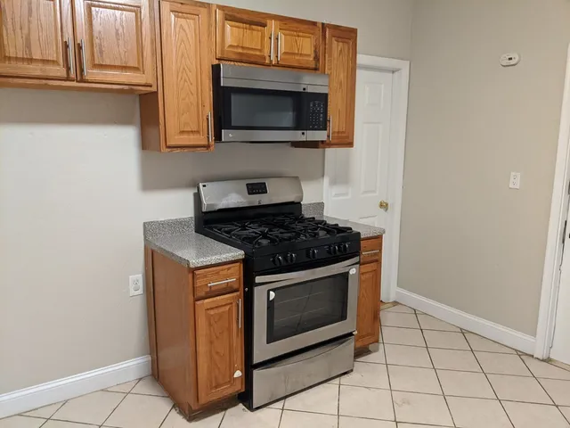 $2,400 | 107 Library Street, Unit 1, Chelsea, MA 02150