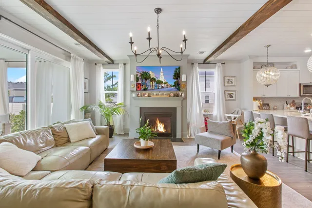 $749,900 | 197 Winding Branch Drive, Summerville, SC 29486