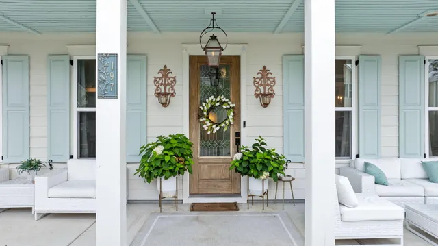 $749,900 | 197 Winding Branch Drive, Summerville, SC 29486