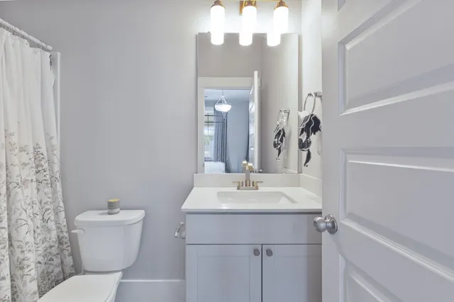 $749,900 | 197 Winding Branch Drive, Summerville, SC 29486