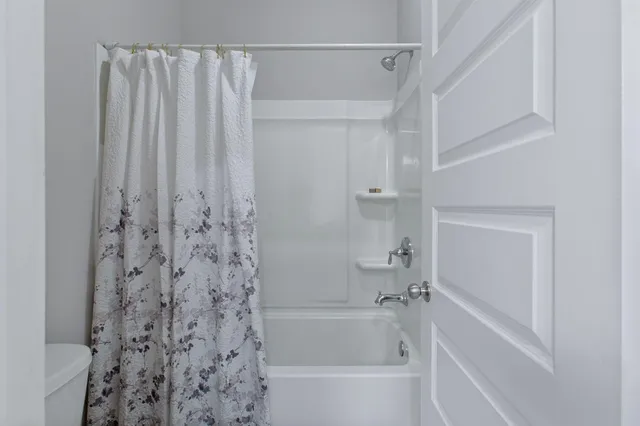 $749,900 | 197 Winding Branch Drive, Summerville, SC 29486