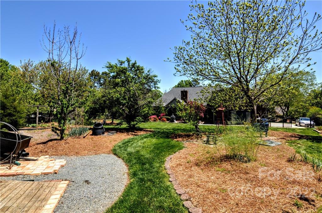 13800 Jonathans Ridge Road Mint Hill, NC 28227 - Photo 45 of 48 Gallery Image 45