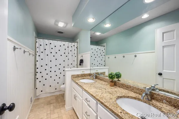 $1,490,000 | 1620 Foot Hills Trail Northeast, Ada, MI 49301