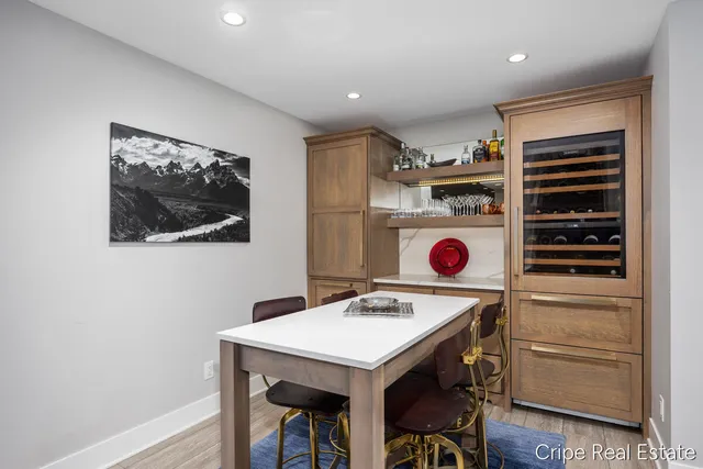 $1,525,000 | 1620 Foot Hills Trail Northeast, Ada, MI 49301