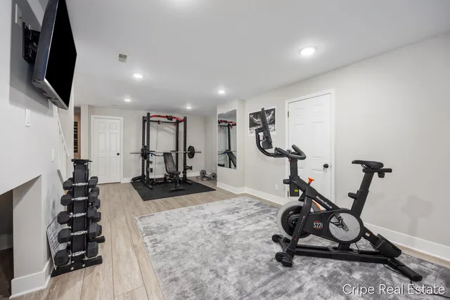 $1,525,000 | 1620 Foot Hills Trail Northeast, Ada, MI 49301