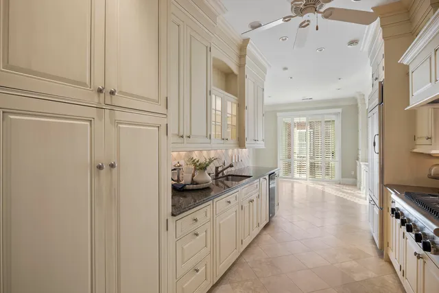 $12,000 | 1 Vendue Range, Unit L, Charleston, SC 29401