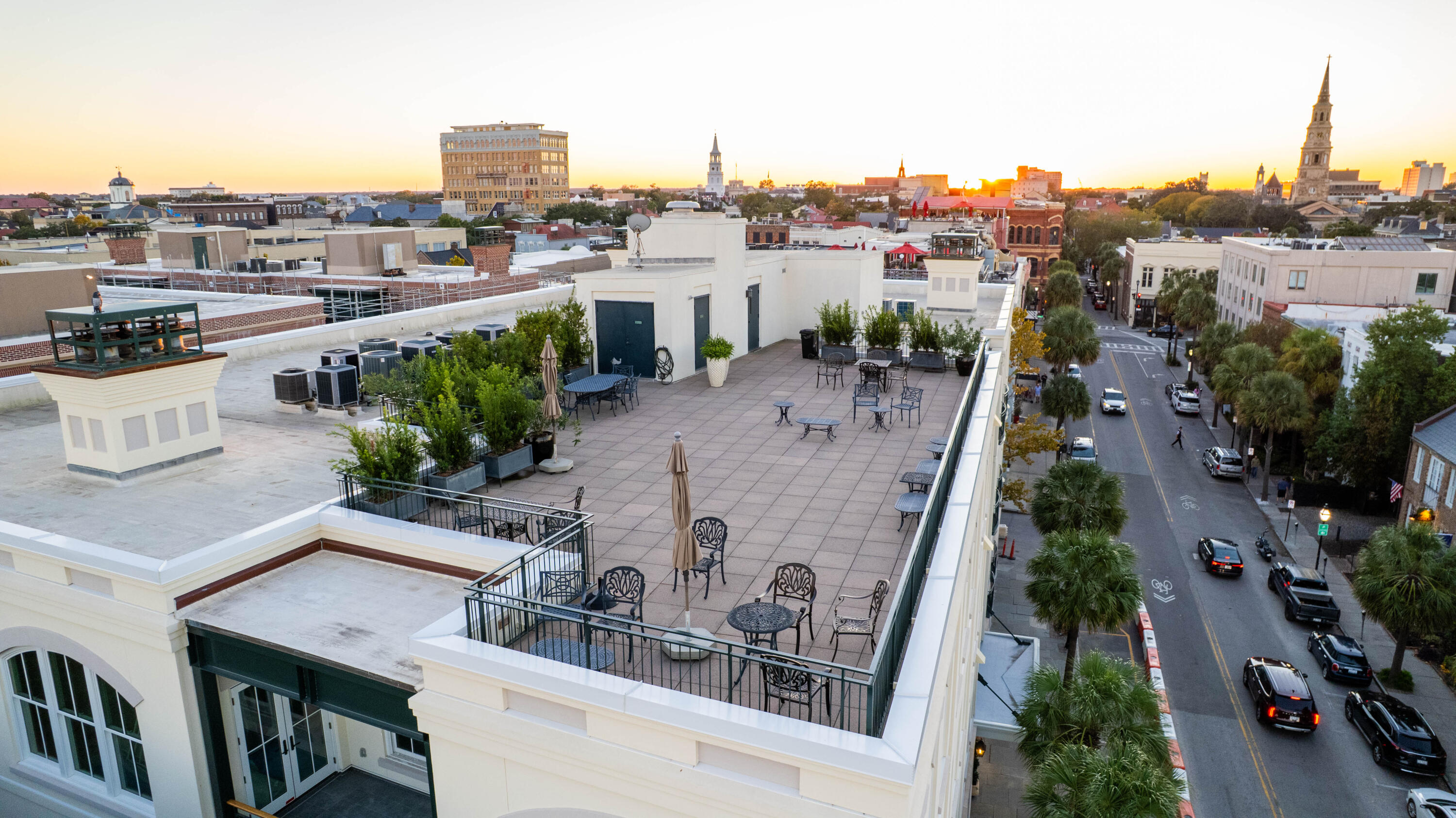 1 Vendue Range, Unit L Charleston, SC 29401 - Photo 4 of 41 Rooftop