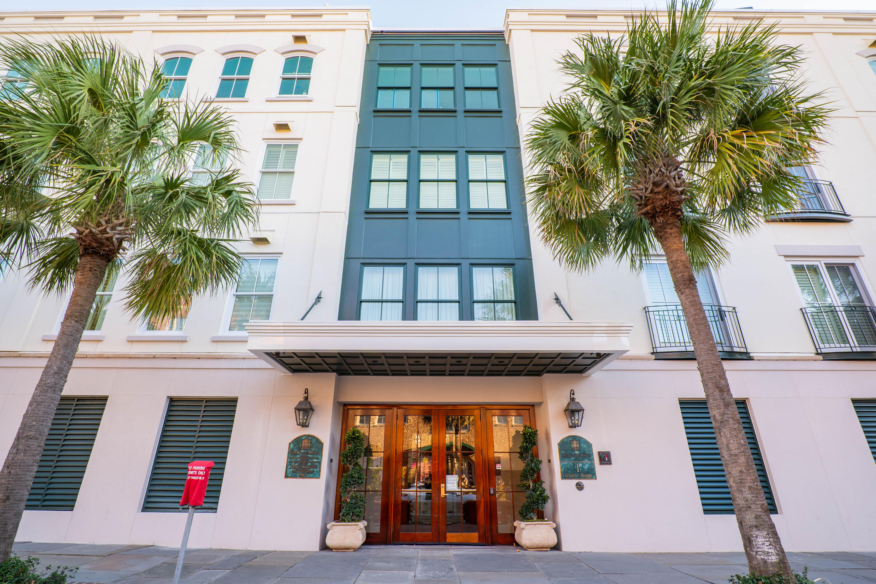 1 Vendue Range, Unit L Charleston, SC 29401 - Photo 7 of 41 Exterior