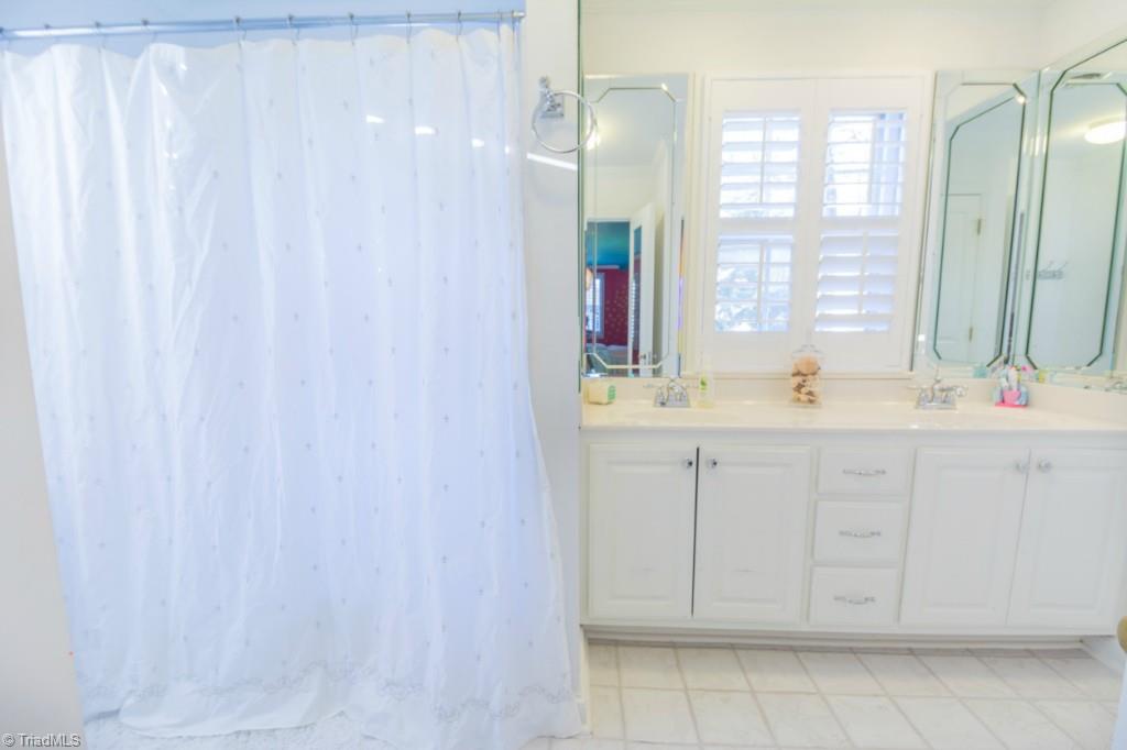 720 Dover Road Greensboro, NC 27408 - Photo 18 of 23 Gallery Image 18