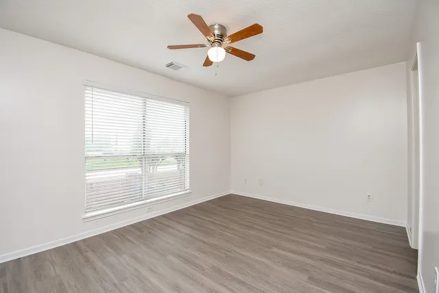 $2,400 | 4426 Topaz Trail Drive, Sugar Land, TX 77479