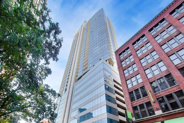 $315,000 | 303 West Ohio Street, Unit 1504, Chicago, IL 60654