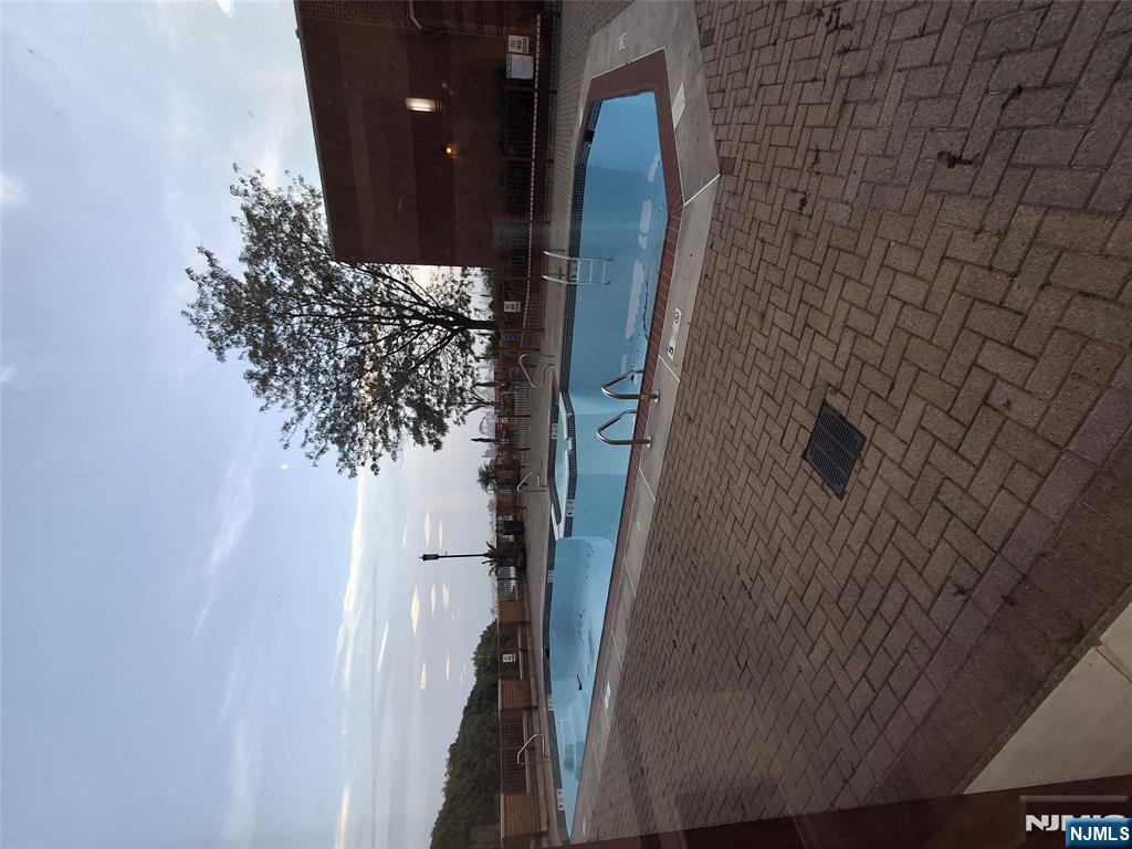 100 Old Palisade Road, Unit 1402 Fort Lee, NJ 07024 - Photo 12 of 12