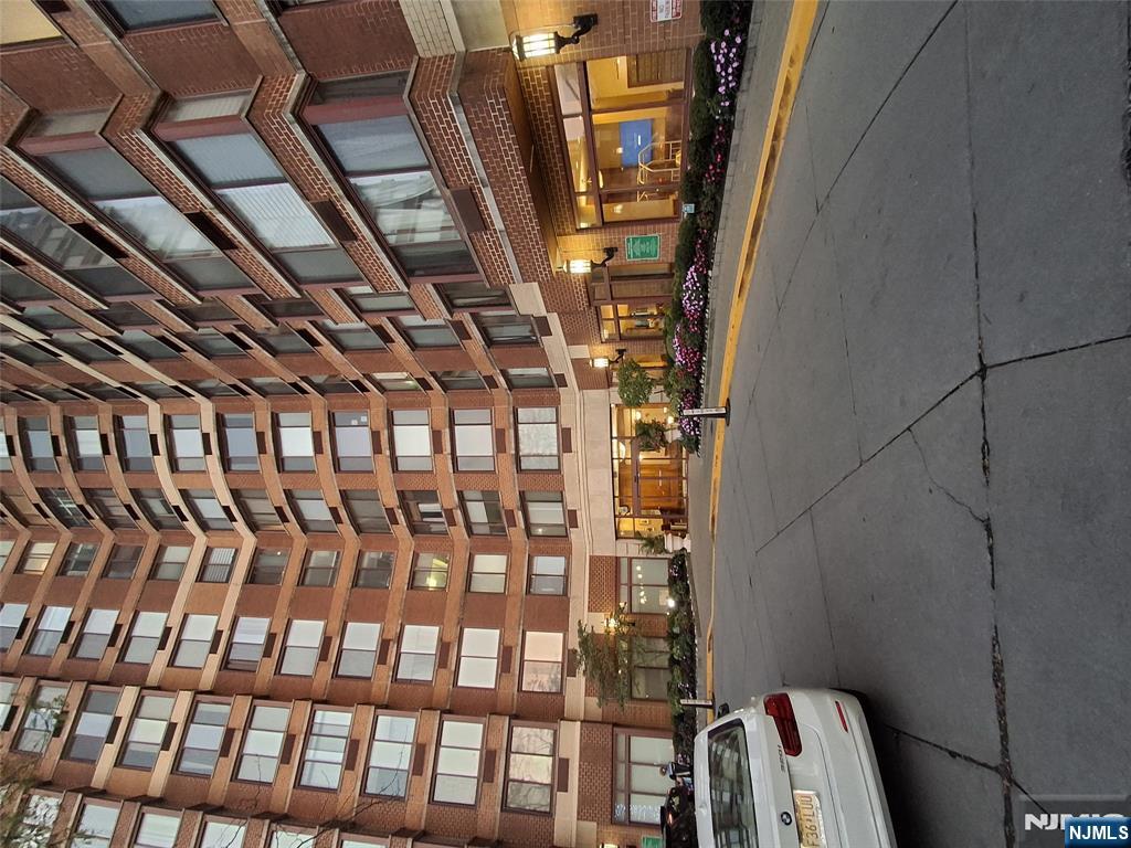 100 Old Palisade Road, Unit 1402 Fort Lee, NJ 07024 - Photo 2 of 12