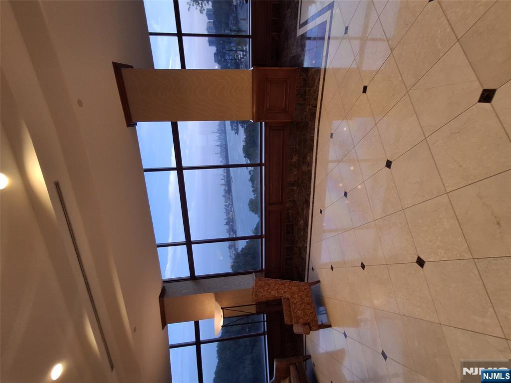 100 Old Palisade Road, Unit 1402 Fort Lee, NJ 07024 - Photo 4 of 12