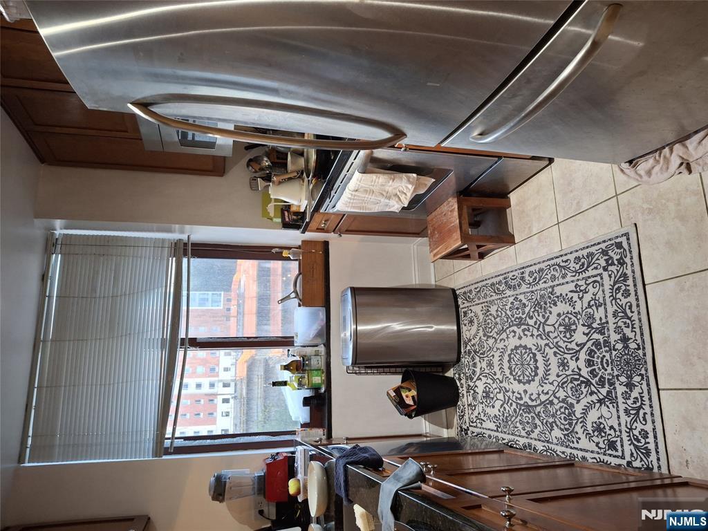 100 Old Palisade Road, Unit 1402 Fort Lee, NJ 07024 - Photo 6 of 12