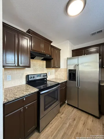 $2,000 | 4718 Saddle, San Antonio, TX 78217