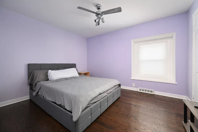 $530,000 | 360 Erie Circle, Bloomingdale, IL 60108