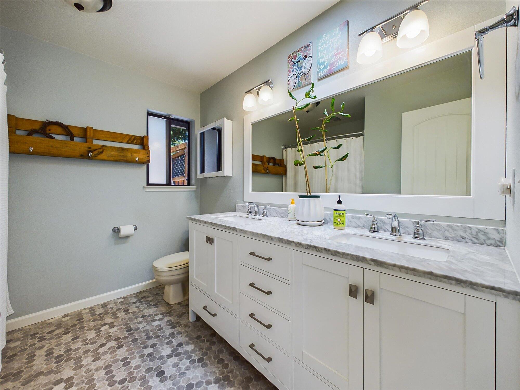 4048 Campton Road Eureka, CA 95503 - Photo 32 of 54