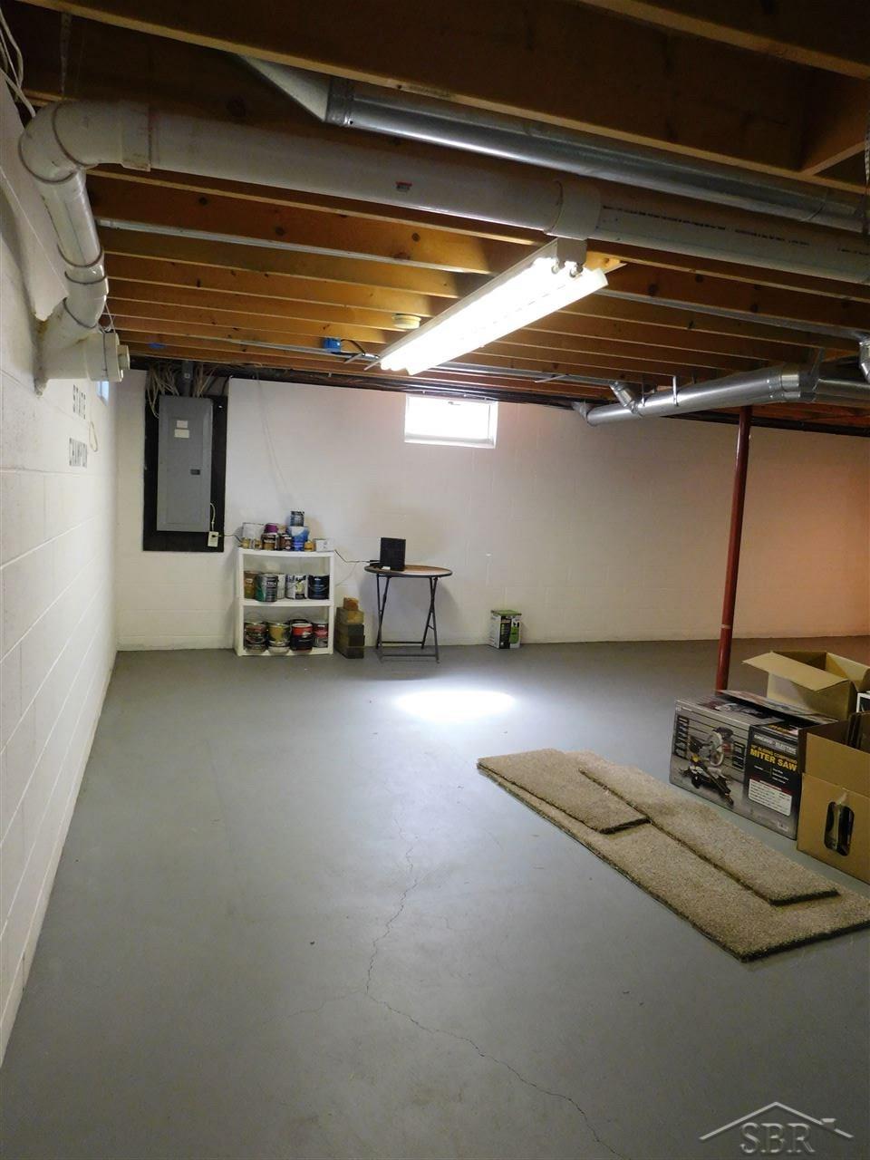 10125 Evans Road Saginaw, MI 48609 - Photo 33 of 39 31380832-32.JPG