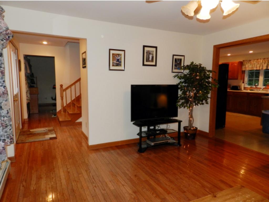 56 Old Lee Road Newfields, NH 03856 - Photo 6 of 28