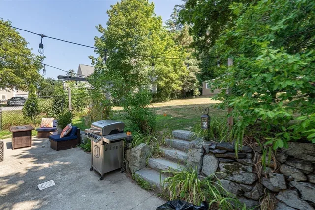 $725,000 | 138 Low Street, Newburyport, MA 01950