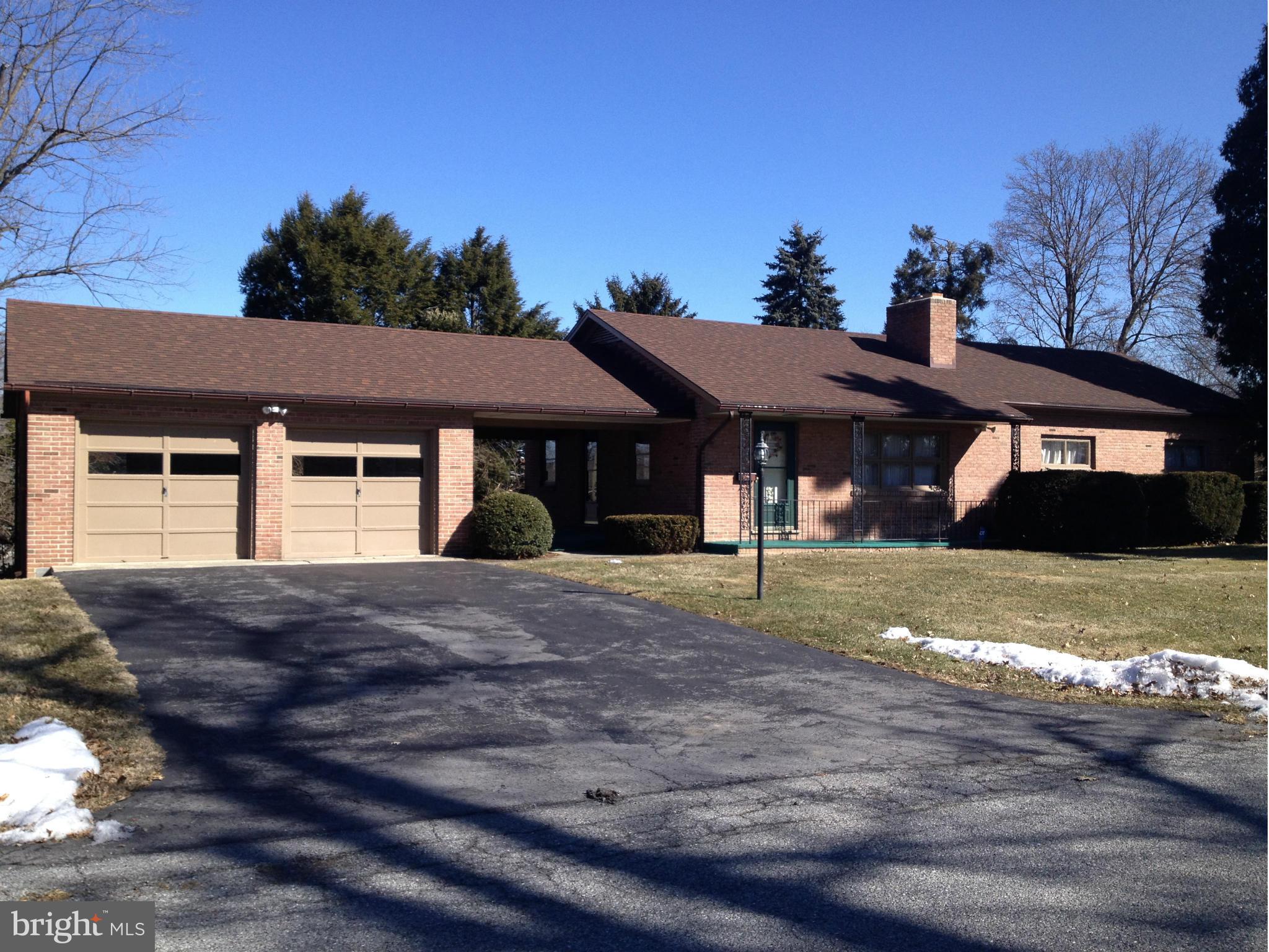 17940 Pin Oak Road Hagerstown, MD 21740 - Photo 1 of 24 Exterior (General)