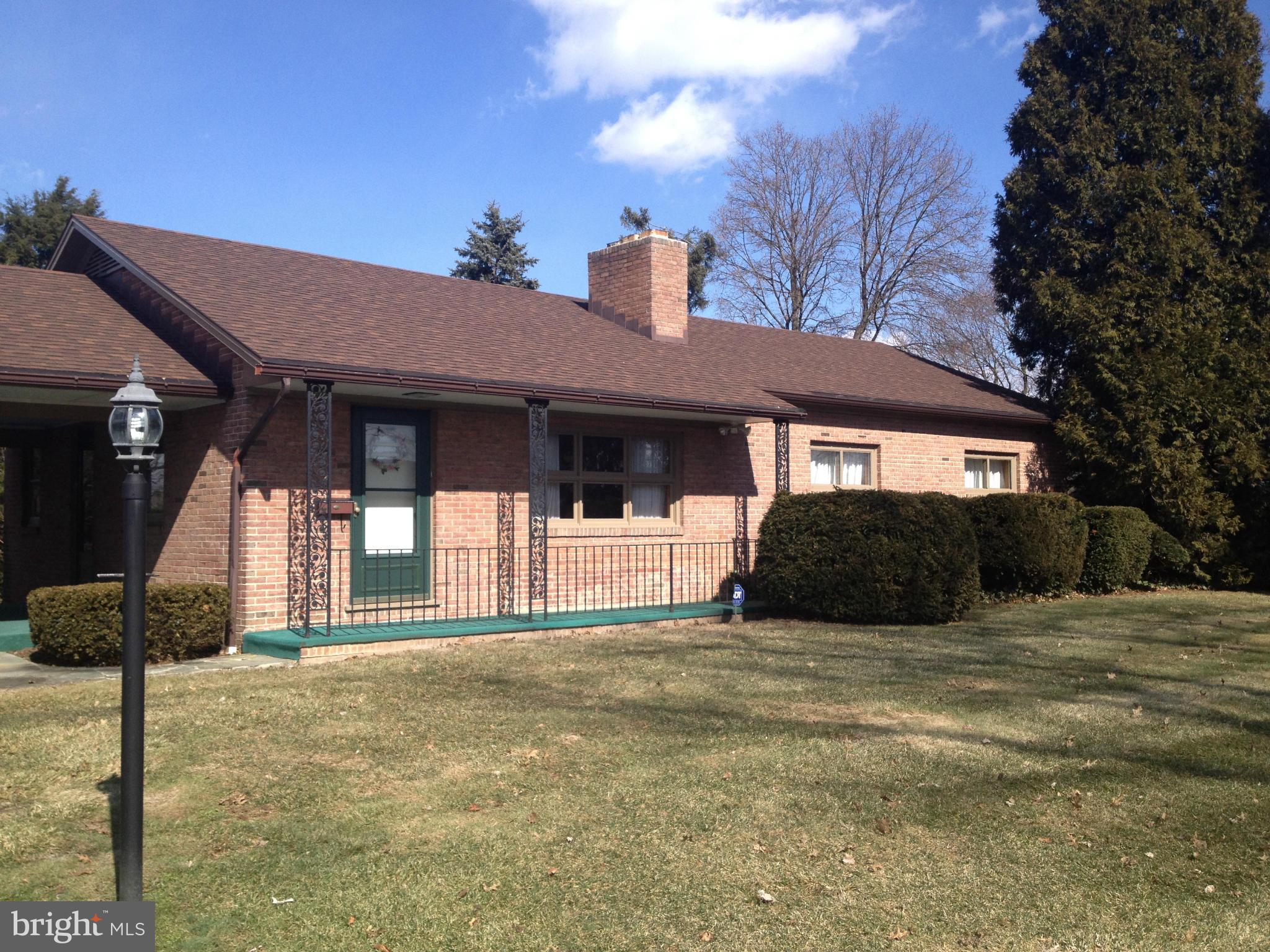 17940 Pin Oak Road Hagerstown, MD 21740 - Photo 2 of 24 Exterior (General)