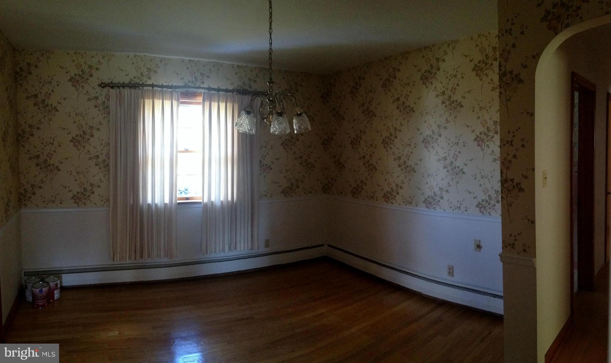 17940 Pin Oak Road Hagerstown, MD 21740 - Photo 5 of 24 Dining Room