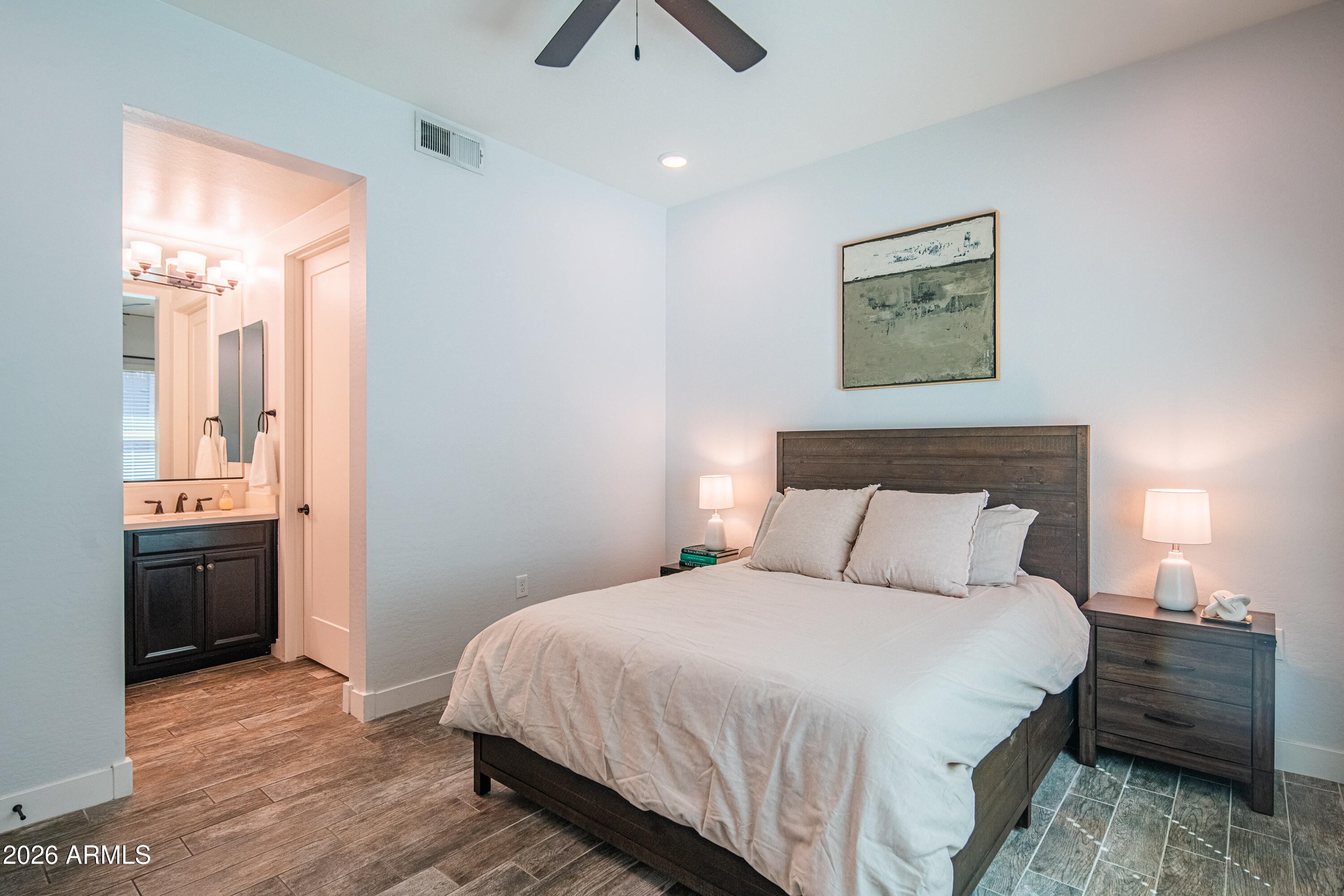 6565 East Thomas Road, Unit 1129 Scottsdale, AZ 85251 - Photo 8 of 31 Inviting Primary