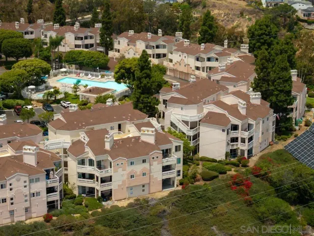 $679,500 | 7087 Camino Degrazia, Unit 141, San Diego, CA 92111