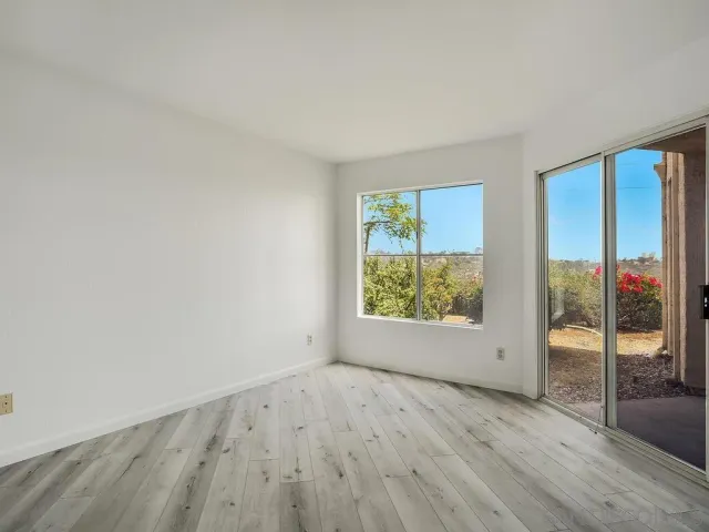$679,500 | 7087 Camino Degrazia, Unit 141, San Diego, CA 92111