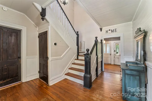 $230,000 | 202 East Central Avenue, Catawba, NC 28609