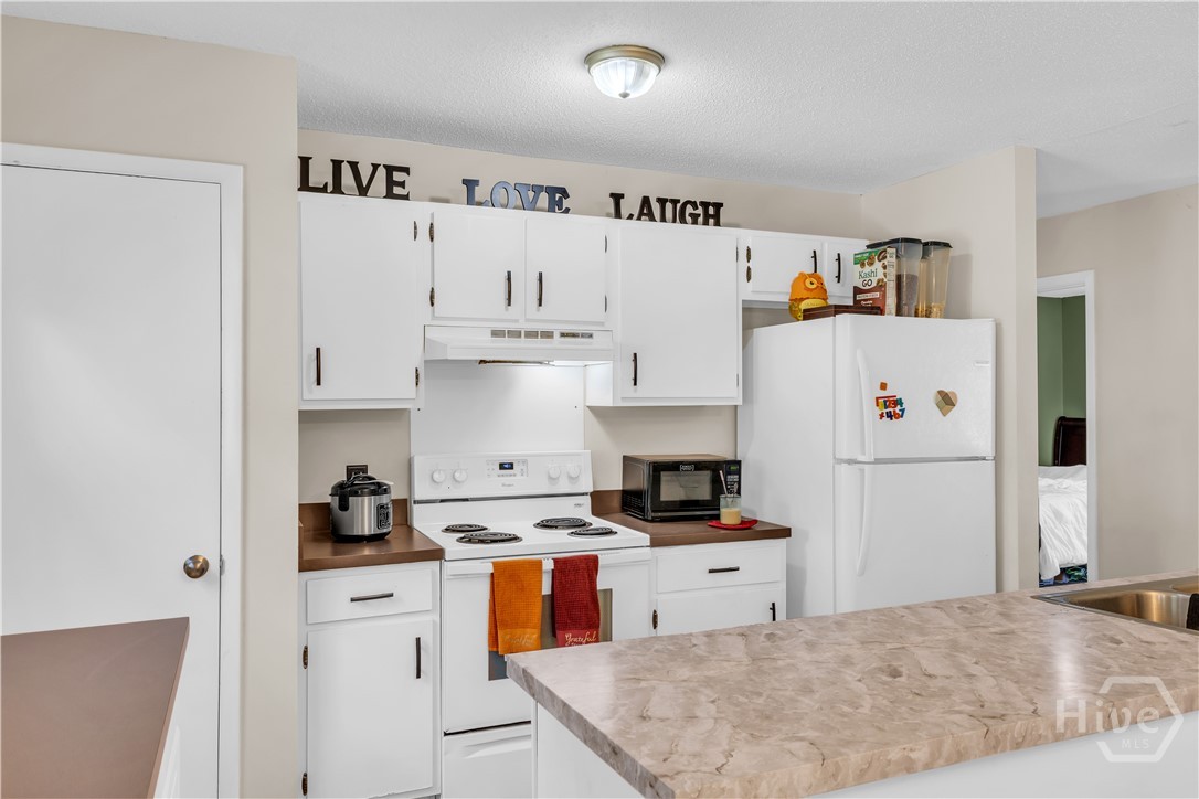 1072 Ricade Drive Hinesville, GA 31313 - Photo 10 of 19