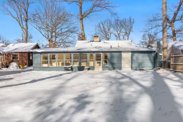 $154,500 | 2413 Sylvan Drive, Hillsdale, MI 49242