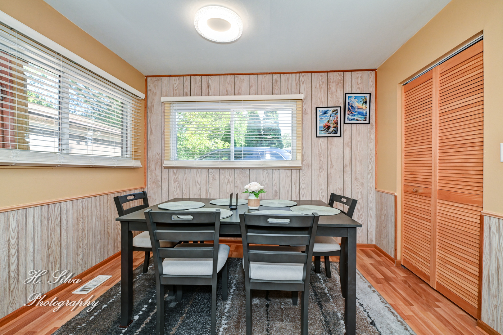 117 Marryat Place Streamwood, IL 60107 - Photo 7 of 15 a view of a workspace with furniture and a window