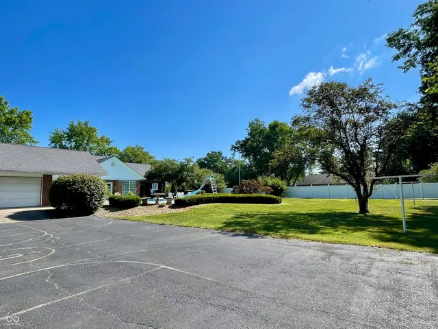 $425,000 | 800 Walton Drive, Plainfield, IN 46168