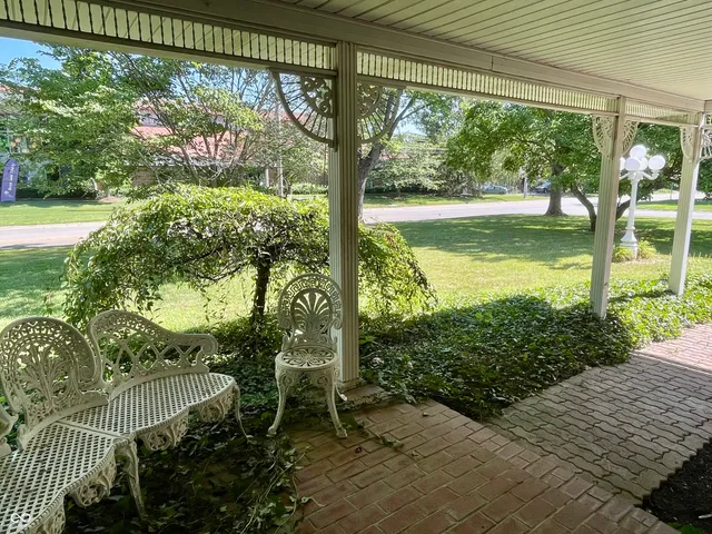 $425,000 | 800 Walton Drive, Plainfield, IN 46168