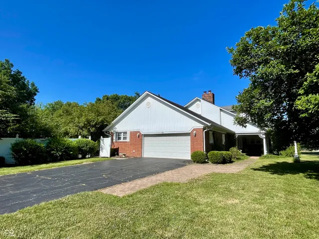 $425,000 | 800 Walton Drive, Plainfield, IN 46168
