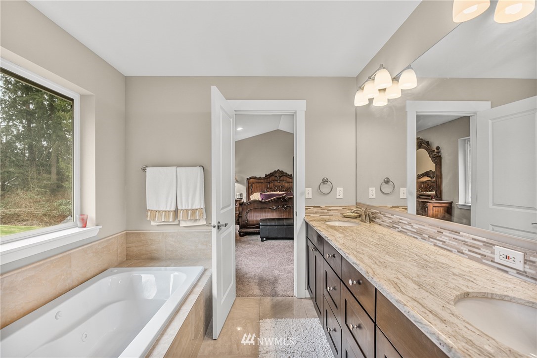 14421 East Lake Goodwin Road Stanwood, WA 98292 - Photo 32 of 40 Gallery Image 32