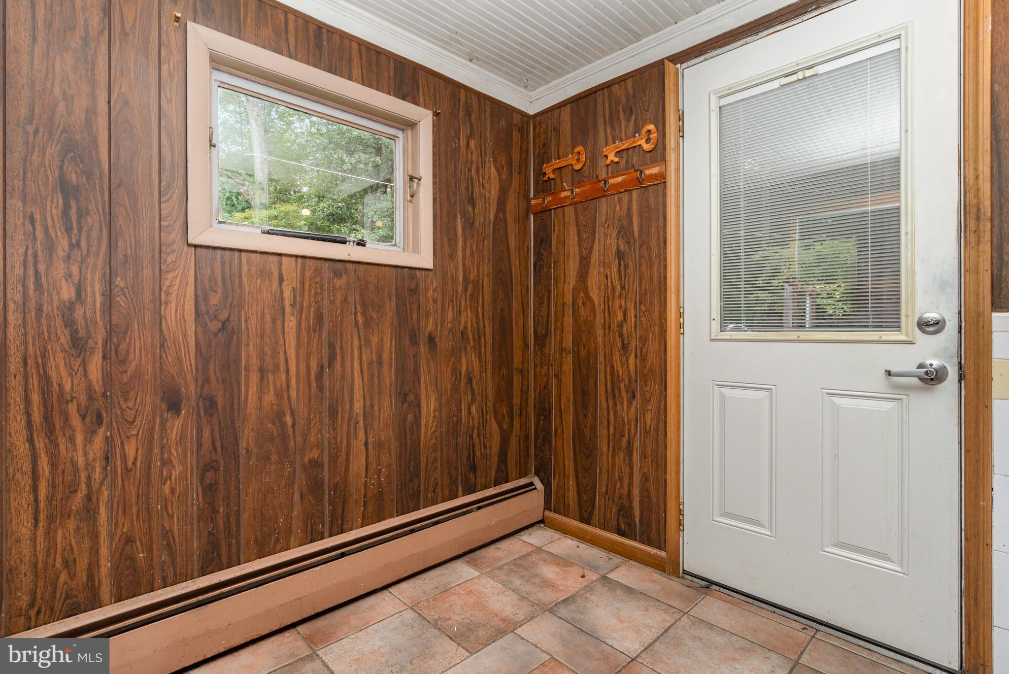 199 State Road Barnesville, PA 18214 - Photo 25 of 56 a view of front door