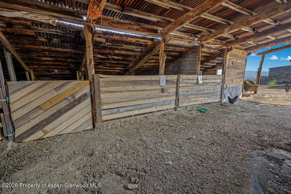 $1,200,000 | 46045 Rock Springs Lane, Hayden, CO 81639