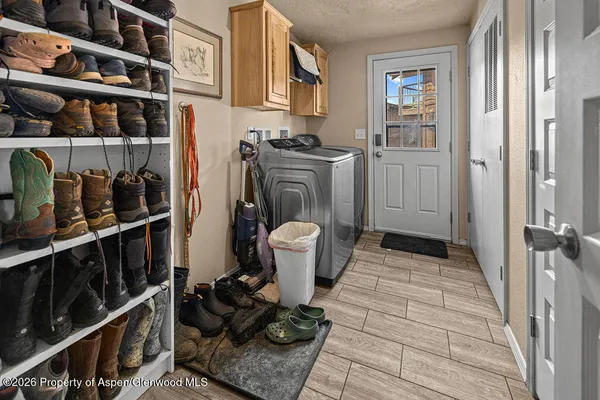 $1,200,000 | 46045 Rock Springs Lane, Hayden, CO 81639