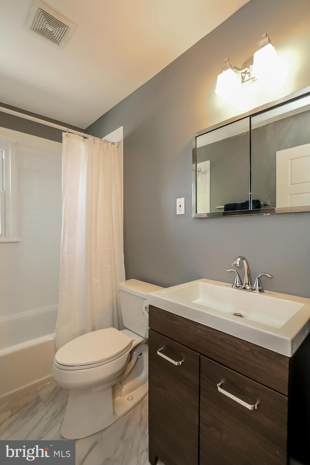 802 Seaword Road Baltimore, MD 21286 - Photo 23 of 28 Bath