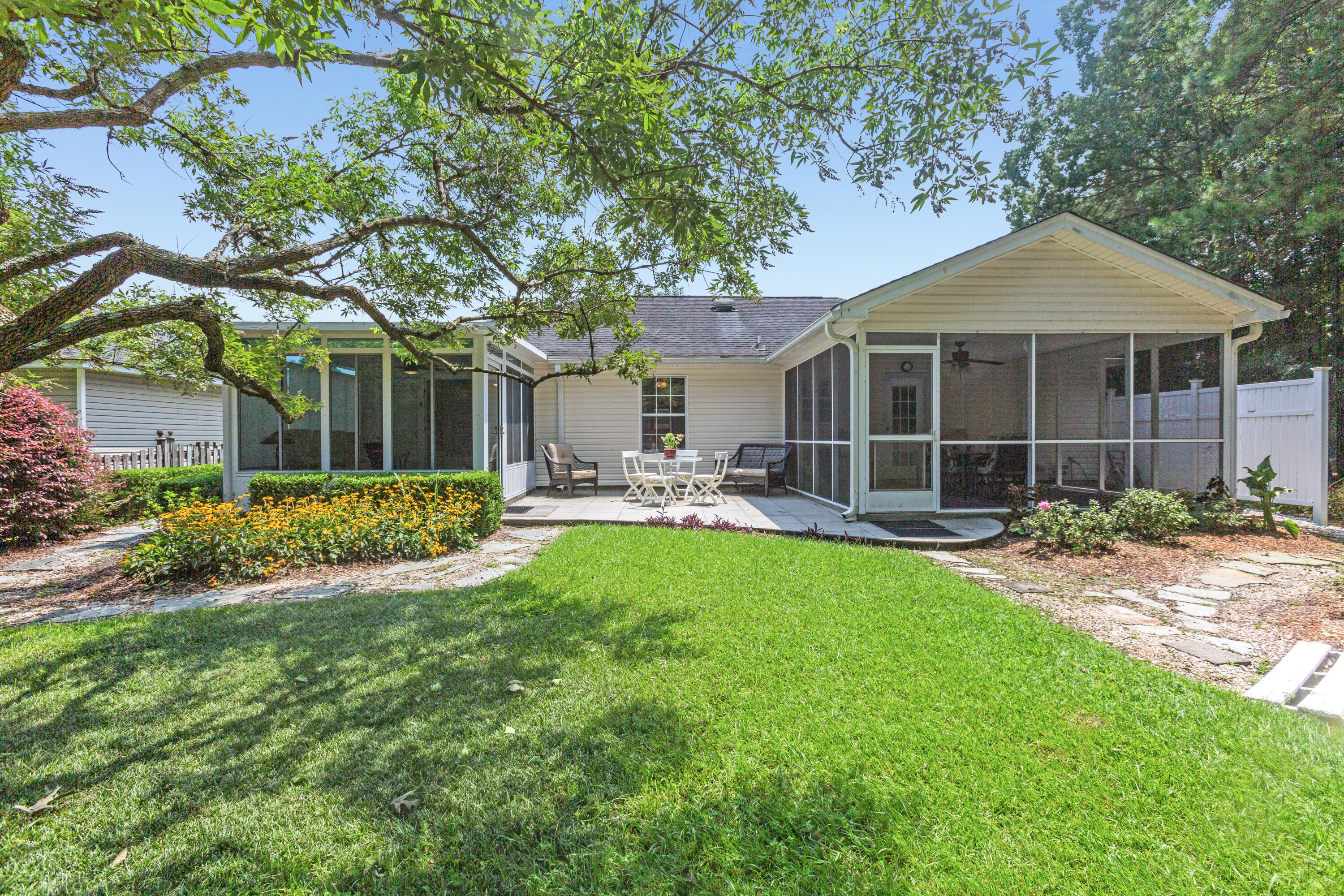 8341 Waltham Road North Charleston, SC 29406 - Photo 1 of 22 8341Waltham (12)