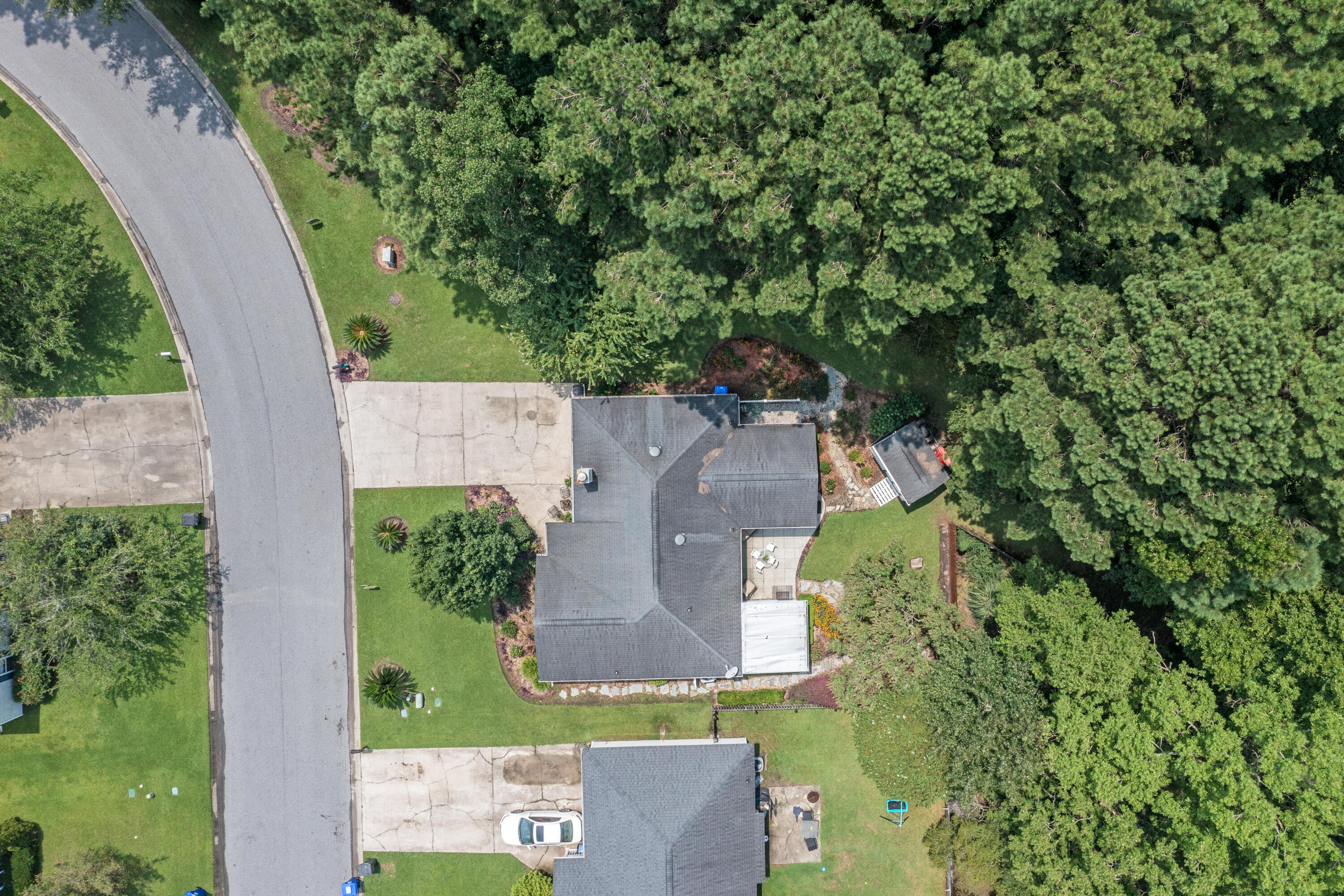 8341 Waltham Road North Charleston, SC 29406 - Photo 3 of 22 8341Waltham (19)